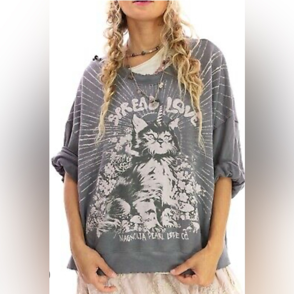Magnolia Pearl Francis Hi-Lo Kitten Pullover Ozzy